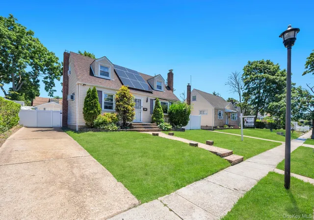 3rd image of 963 Ditmas Ave, Hempstead, NY 11553 | MLS# 1011832