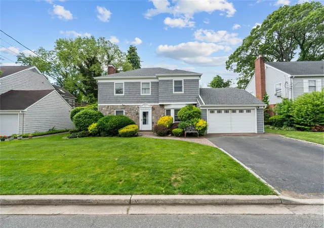 3rd image of 67 Raymond Pl, Hempstead, NY 11557 | MLS# 1011841