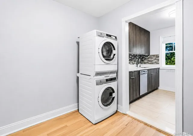 4th image of 78-17 226Th St, New York, NY 11238