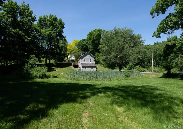 Homes for sale in Chatham, NY | 275 Pitts Rd, Chatham, NY 12136 | MLS# 1011916