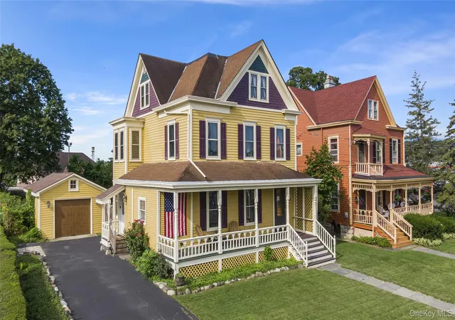 Homes for sale in Catskill, NY | 28 Grandview Ave, Catskill, NY 12414 | MLS# 1011941