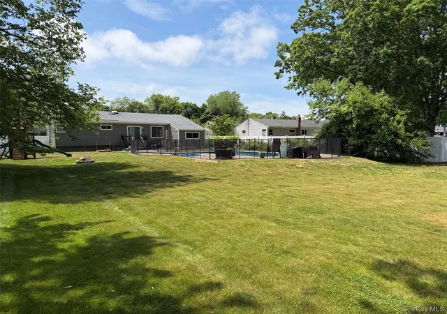 13th image of 935 Montauk Ave, Islip, NY 11752 | MLS# 1011964