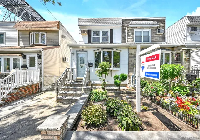 Homes for sale in New York, NY | 33 30 203rd St, New York, NY 11361 | MLS# 1011973