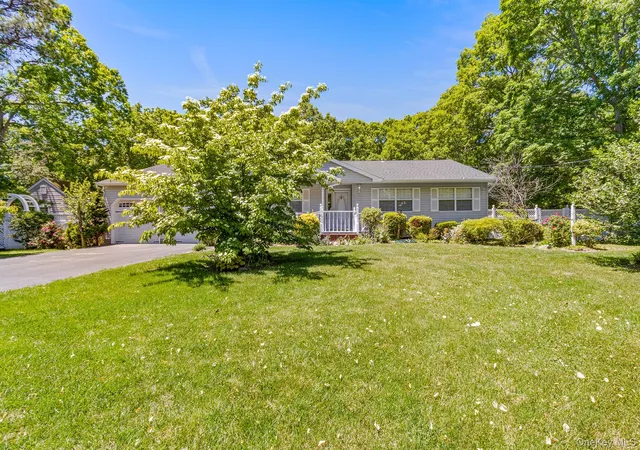 2nd image of 166 Richmond Ave, Medford, NY 11763 | MLS# 1011975
