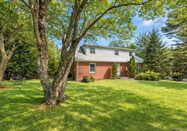 3rd image of 16 Primrose St, Somers, NY 10536 | MLS# 1011982