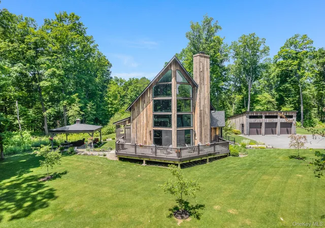Homes for sale in East Fishkill, NY | 62 Flower Rd, East Fishkill, NY 12533 | MLS# 1012017