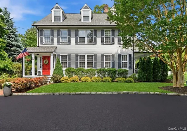 1st image of 39 Little East Neck Rd S, Babylon, NY 11702 | MLS# 1012049