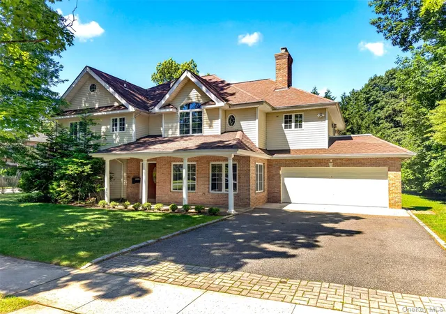 2nd image of 60 Plymouth Rd, North Hempstead, NY 11023 | MLS# 1012053