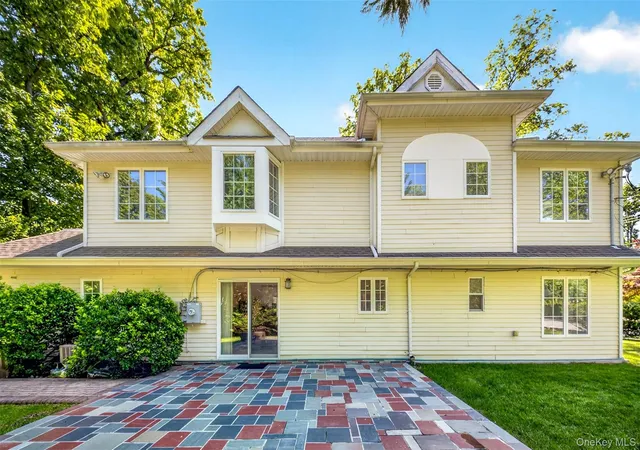 29th image of 60 Plymouth Rd, North Hempstead, NY 11023 | MLS# 1012053