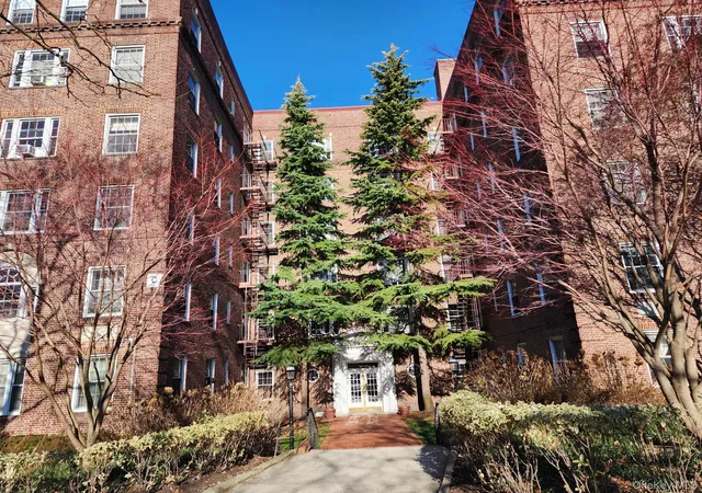 Photo 1 of House for sale at 117-01 Park Ln S #C2M, New York, NY 11415 | MLS# 1012075 | Listing updated on 2026-08-30