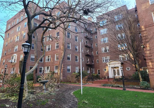 Photo 2 of House for sale at 117-01 Park Ln S #C2M, New York, NY 11415 | MLS# 1012075 | Listing updated on 2026-08-30