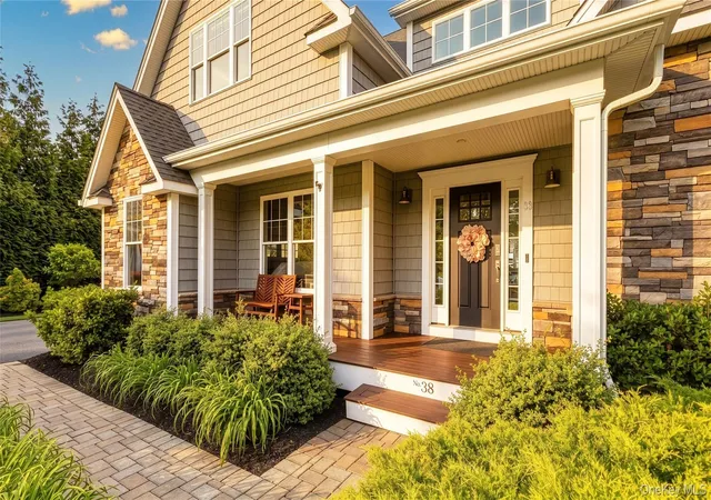 3rd image of 38 Blackberry Ln, Center Moriches, NY 11934 | MLS# 1012102