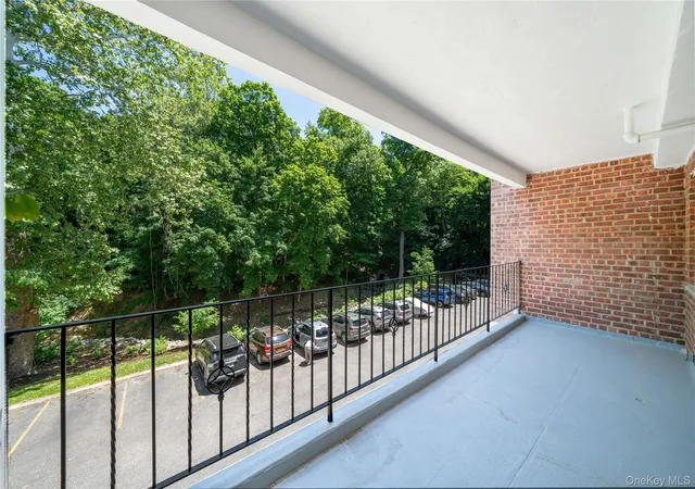 Photo 4 of Sale Pending at 110 Draper Ln #S5, Greenburgh, NY 10522 | MLS# 1012128 | Listing updated on 2026-07-29