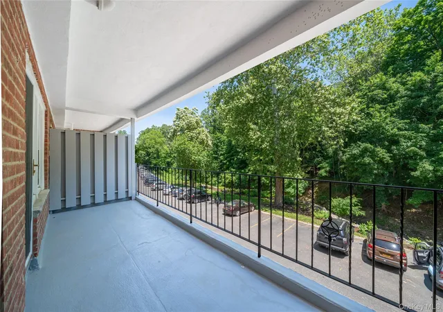 Photo 5 of Sale Pending at 110 Draper Ln #S5, Greenburgh, NY 10522 | MLS# 1012128 | Listing updated on 2026-07-29