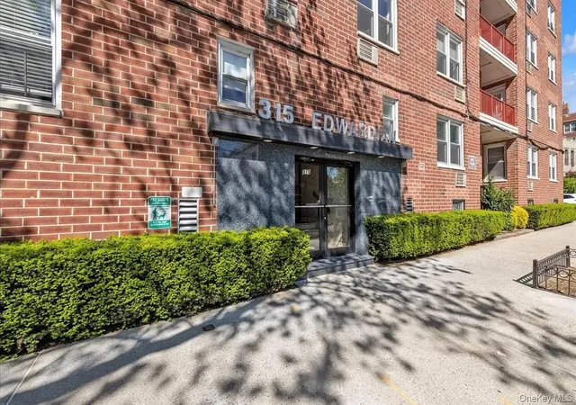 Photo 1 of Sale Pending at 315 W 232 Street #6G, Bronx, NY 10463 | MLS# 1012134 | Listing updated on 2026-07-16