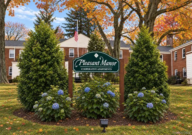 Photo 2 of Condo for sale at 73 Broadway #2J, Mount Pleasant, NY 10570 | MLS# 1012138 | Listing updated on 2026-10-18