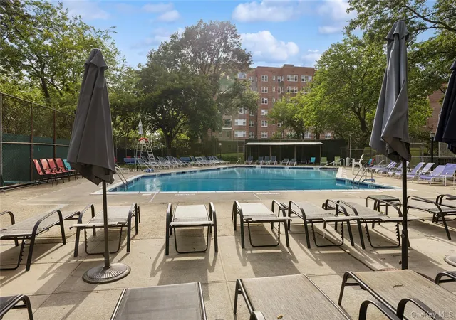 2nd image of 3777 Independence Ave, Bronx, NY 10463