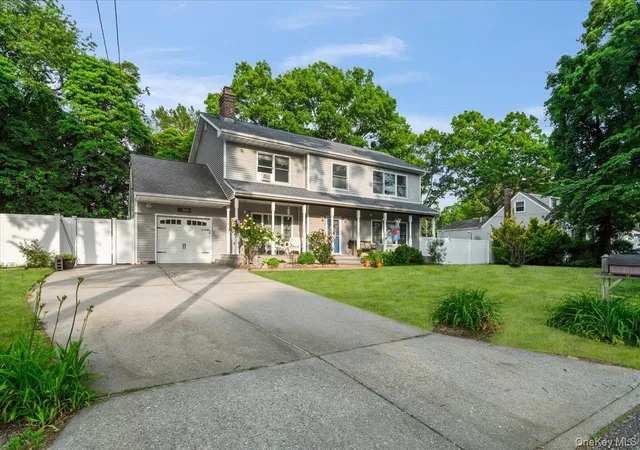 2nd image of 7 Maple Ave, Holbrook, NY 11741 | MLS# 1012152