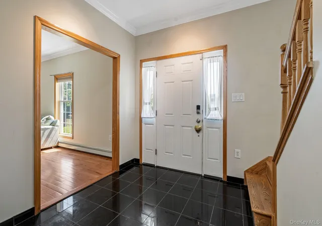 2nd image of 733 Lattintown Rd, Marlboro, NY 12547 | MLS# 1012157