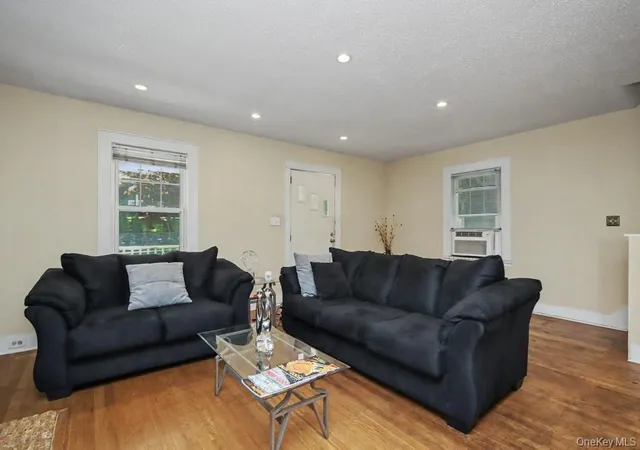 Homes for sale in White Plains, NY | 280 W Post Rd, White Plains, NY 10606 | MLS# 1012158