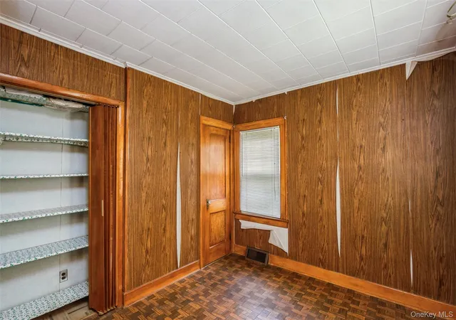 5th image of 10 Laurel Rd, Ronkonkoma, NY 11779 | MLS# 1012159