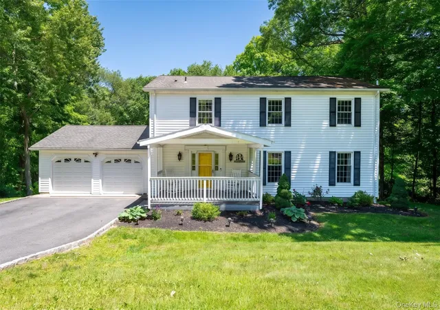 1st image of 4 Plum Tree Ct, Southeast, NY 10509 | MLS# 1012164