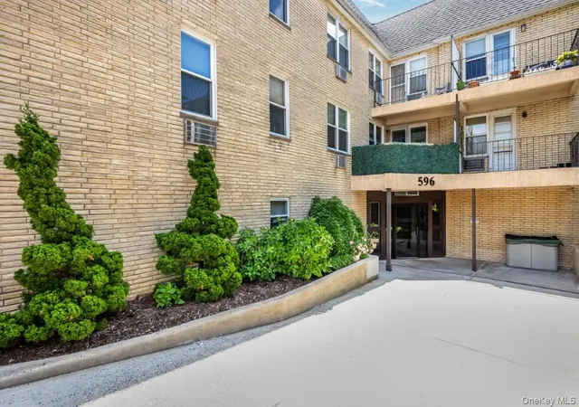 1st image of 596 Broadway #15A, Hempstead, NY 11563 | MLS# 1012194