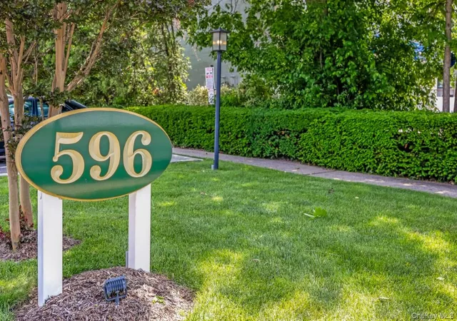 2nd image of 596 Broadway, Hempstead, NY 11563
