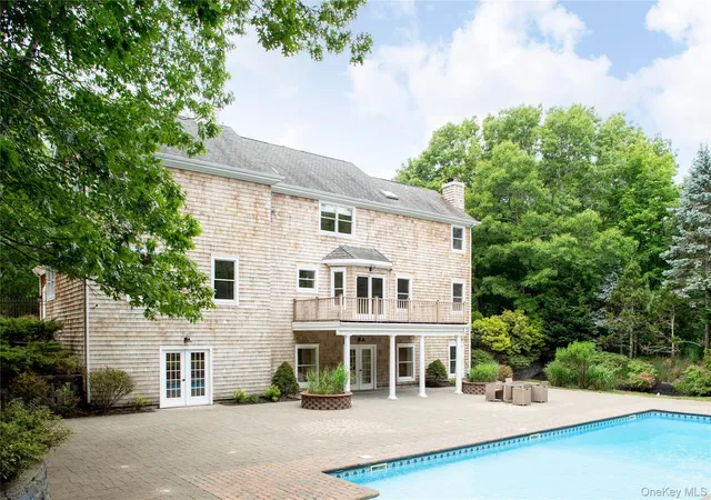3rd image of 1999 Deerfield Rd, Southampton, NY 11976 | MLS# 1012206