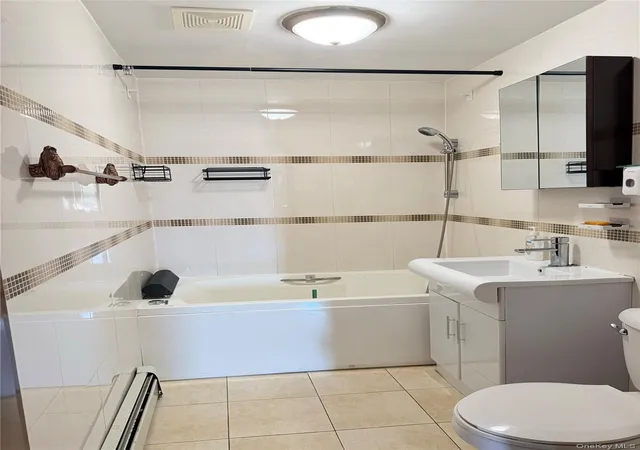 2nd image of 31-12 Union St, Flushing, NY 11354