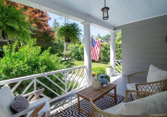 4th image of 19 Bayberry St, Bronxville, NY 10708 | MLS# 1012235