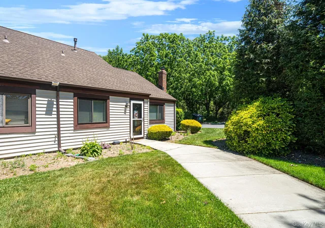 Photo 2 of Sale Pending at 515 Picasso Way #515, Middle Island, NY 11953 | MLS# 1012247 | Listing updated on 2026-09-17