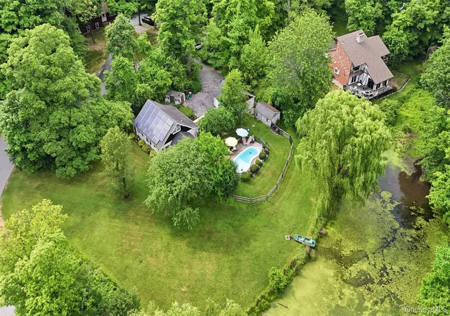 3rd image of 2 Maple Ln, Hyde Park, NY 12538 | MLS# 1012258