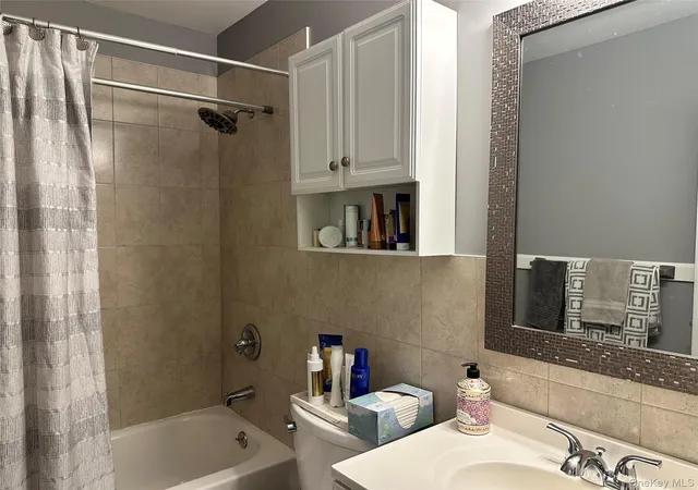 Listing Photo 2 - Condo for sale in building located at 26 Peddler Hl Rd, Monroe, NY 10950 - Unit #2602