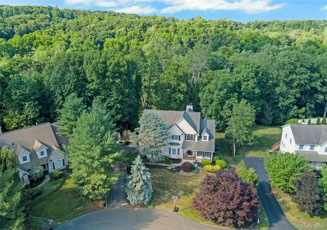 2nd image of 6 Anton Ct, Stony Point, NY 10980 | MLS# 1012291