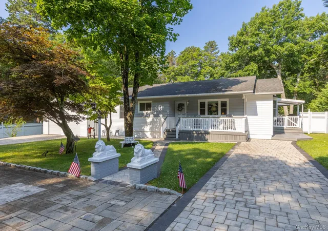 2nd image of 276 Parkway Dr, Calverton, NY 11933 | MLS# 1012293