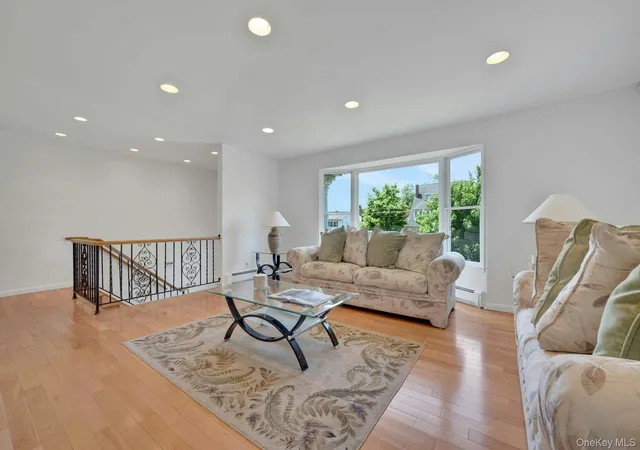 3rd image of 100 Neptune Ave, New Rochelle, NY 10805 | MLS# 1012294