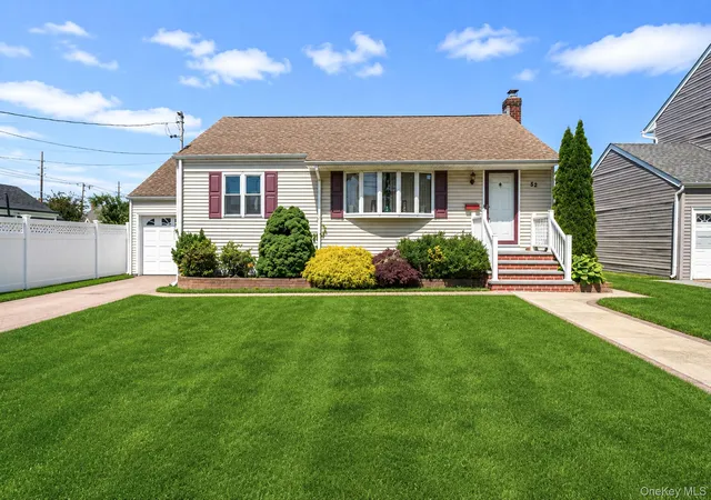 Photo 1 of Single family home for sale at 52 Eastlake Ave, Massapequa Park, NY 11762 | MLS# 1012298 | Listing updated on 2026-10-03