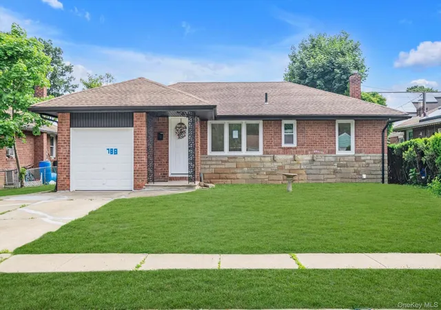 Photo 1 of Single family home for sale at 788 Dean Dr, Hempstead, NY 11510 | MLS# 1012302 | Listing updated on 2026-08-30