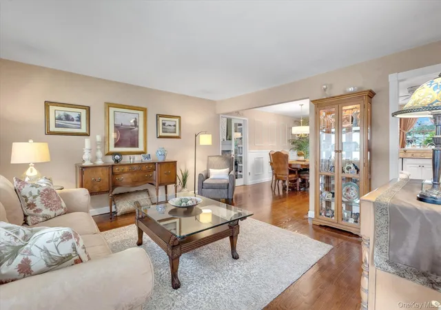 4th image of 197 Walker St, West Babylon, NY 11704 | MLS# 1012308