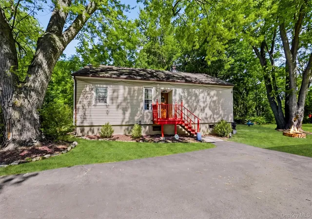 3rd image of 19 Hulse Ave, Wallkill, NY 10940 | MLS# 1012319