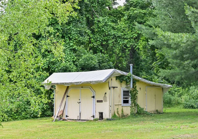 50th image of 136 Foggintown Rd, Southeast, NY 10509 | MLS# 1012324