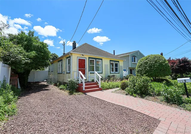 2nd image of 110 Franklin Ave, East Northport, NY 11731 | MLS# 1012333