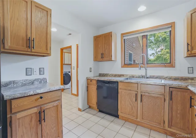 4th image of 142 Ledge Rd, Kingston, NY 12401 | MLS# 1012338