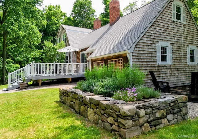 Photo 3 of Sale Pending at 5 Belcher Rd, Warwick, NY 10990 | MLS# 1012356 | Listing updated on 2026-09-29