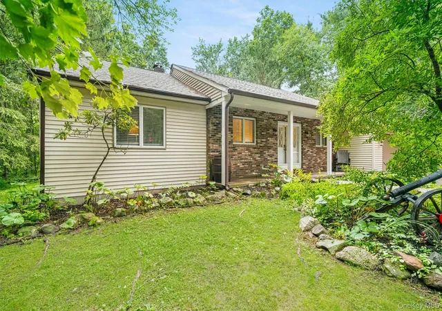 Photo 1 of Sale Pending at 182 Redder Rd, Shawangunk, NY 12566 | MLS# 1012358 | Listing updated on 2026-08-21