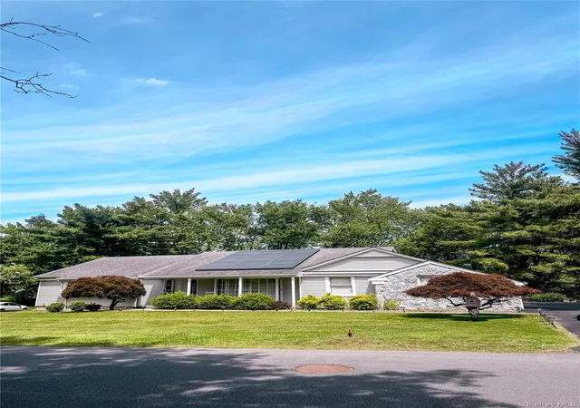 1st image of 6 Kennedy Ter, Middletown, NY 10940 | MLS# 1012365
