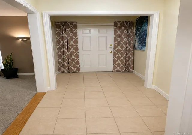 3rd image of 6 Kennedy Ter, Middletown, NY 10940 | MLS# 1012365