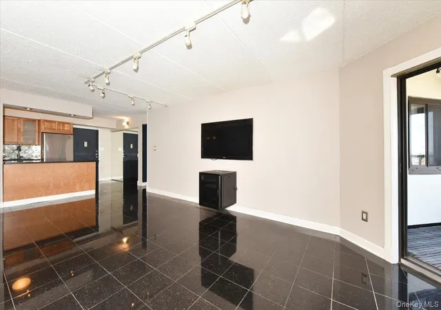 Listing Photo 5 - Condo for sale in building located at 725 Miller Ave, Hempstead, NY 11520 - Unit #218