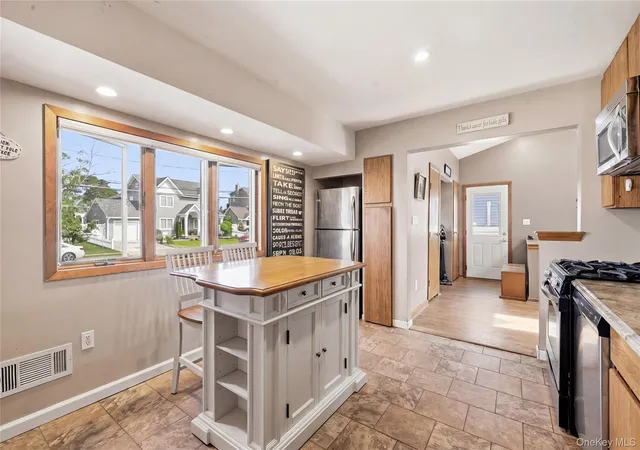 Photo 3 of Sale Pending at 316 Philadelphia Ave, Massapequa Park, NY 11762 | MLS# 1012389 | Listing updated on 2026-07-14